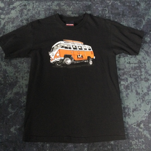 Unfledged Large Volkswagen Bus Van Cotton T-shirt - Picture 5 of 9